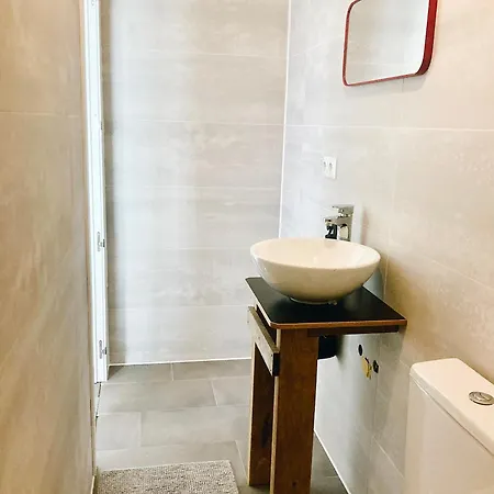 Early Afternoon Boutique Ferrel (Leiria)