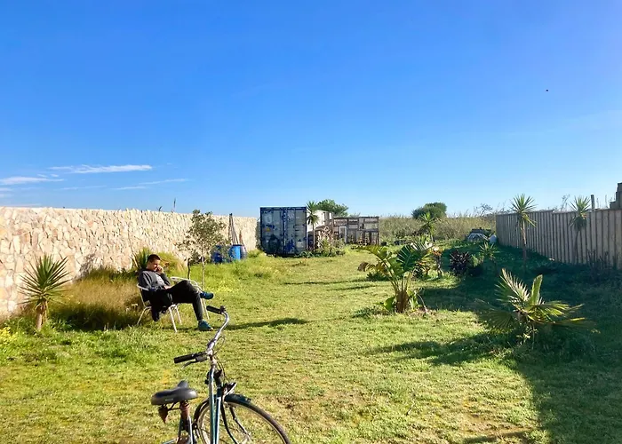 Early Afternoon Boutique بيت شباب فيريل