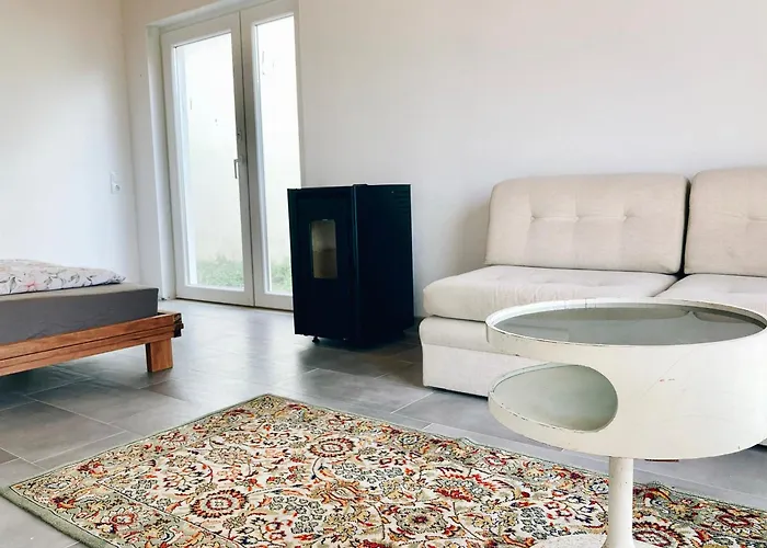 بيت شباب Early Afternoon Boutique *